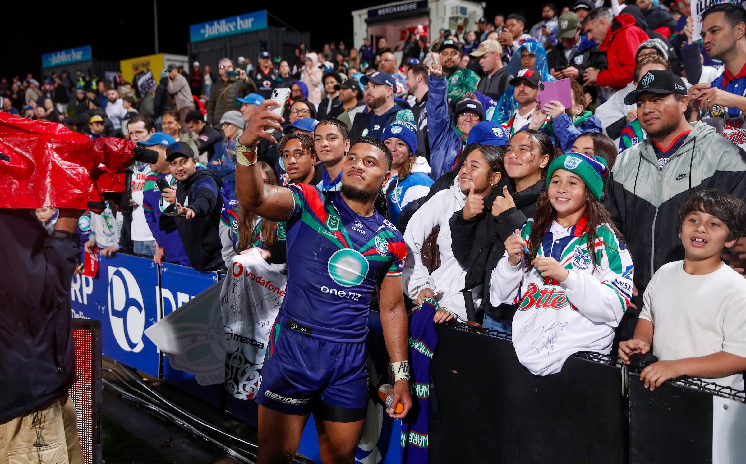 Fans pack Eden Park for a Warriors NRL fixture.